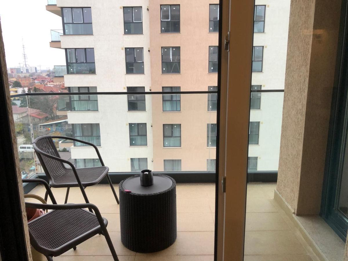 Fancy Westpark 2 Residence Lakeview W7 Boekarest Buitenkant foto